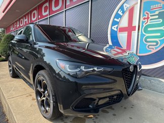 New 2025 Alfa Romeo Stelvio Sprint image 1