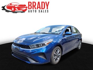Used 2023 Kia Forte LXS image 1