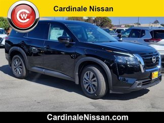 New 2025 Nissan Pathfinder S image 1