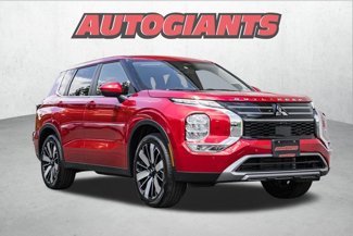 New 2025 Mitsubishi Outlander SE image 1