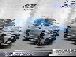Used 2023 Toyota Camry SE image 1