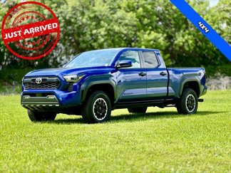 Used 2024 Toyota Tacoma TRD Off-Road image 1