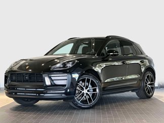 Certified 2024 Porsche Macan image 1