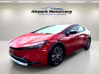 Used 2023 Toyota Prius XLE image 1