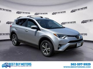 Used 2017 Toyota RAV4 XLE image 1