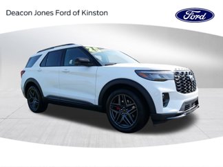 New 2025 Ford Explorer ST image 1