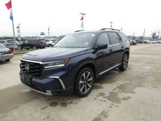 New 2025 Honda Pilot Touring image 1