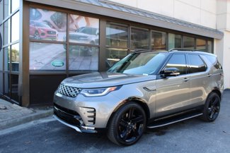 New 2025 Land Rover Discovery Metropolitan Edition image 1