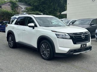 Used 2023 Nissan Pathfinder SL w/ SL Premium Package image 1