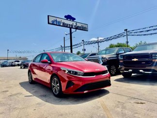 Used 2023 Kia Forte LXS image 1