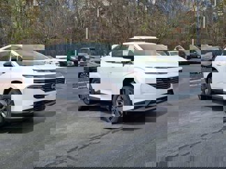 New 2025 Nissan Murano SL image 1