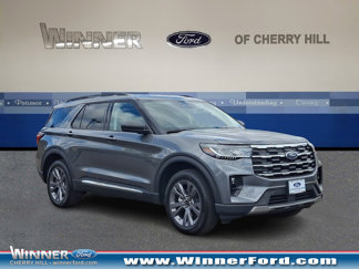 Used 2025 Ford Explorer Active w/ Active Comfort Package image 1