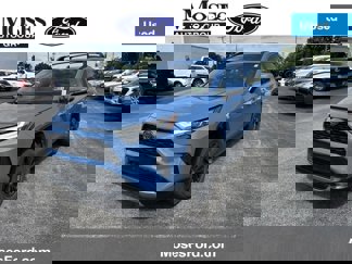Used 2024 Toyota RAV4 SE image 1