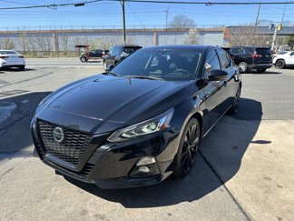 Used 2022 Nissan Altima 2.5 SR w/ Midnight Edition Package image 1
