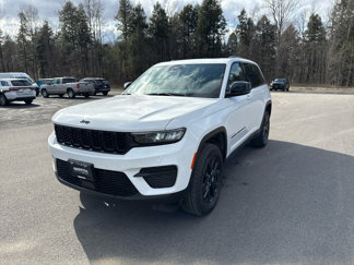 New 2025 Jeep Grand Cherokee Altitude image 1