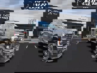 Used 2025 Ford F350 Platinum image 1