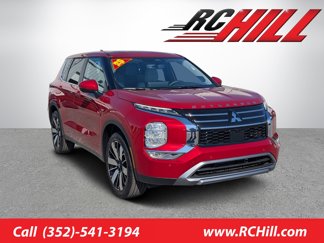 New 2025 Mitsubishi Outlander SE image 1