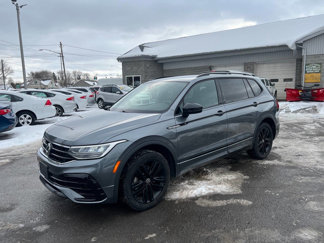Used 2022 Volkswagen Tiguan SE R-Line image 1