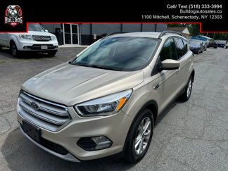 Used 2018 Ford Escape SE image 1