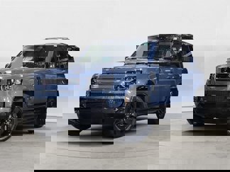New 2025 Land Rover Defender 110 X-Dynamic SE image 1