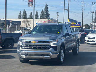 Used 2023 Chevrolet Silverado 1500 LTZ image 1