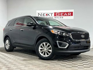 Used 2018 Kia Sorento LX image 1