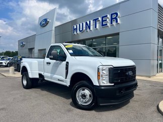 New 2025 Ford F350 XL image 1