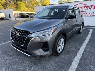 Used 2024 Nissan Kicks S image 1