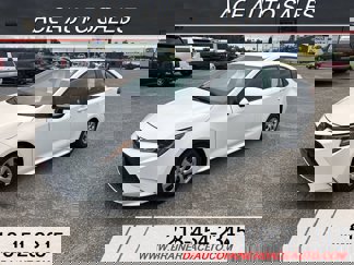Used 2021 Toyota Corolla LE image 1