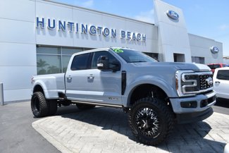Used 2025 Ford F450 Platinum image 1