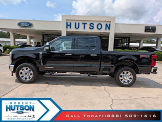 New 2025 Ford F250 4x4 Crew Cab Super Duty image 1