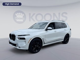 Used 2025 BMW X7 xDrive40i w/ Premium Package image 1