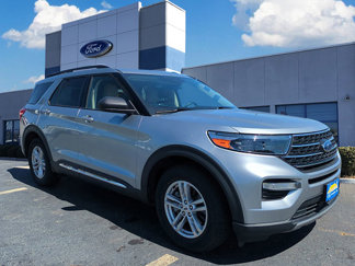 Certified 2022 Ford Explorer XLT w/ Equipment Group 202A image 1
