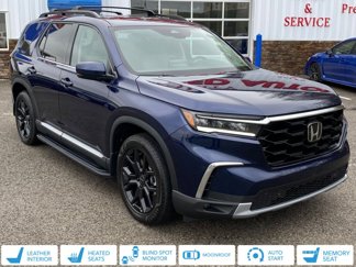 Used 2025 Honda Pilot Touring image 1