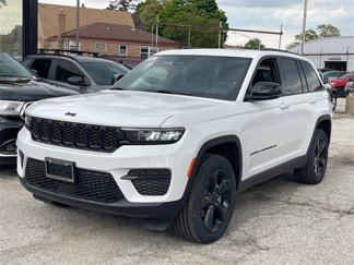 New 2025 Jeep Grand Cherokee Altitude image 1