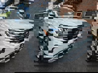 Certified 2022 Volkswagen Atlas Cross Sport SE image 1