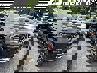 New 2025 Jeep Grand Cherokee L Limited image 1
