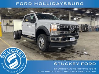 New 2025 Ford F550 4x4 Crew Cab w/ XLT Value Package image 1