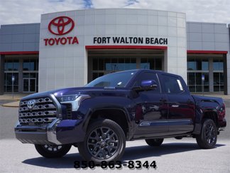 Used 2025 Toyota Tundra Platinum image 1
