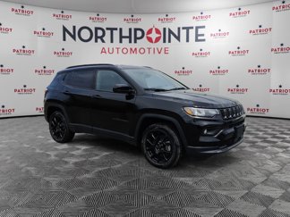New 2025 Jeep Compass Latitude image 1
