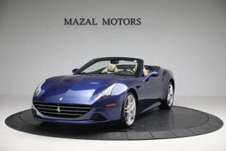 Used 2016 Ferrari California T image 1
