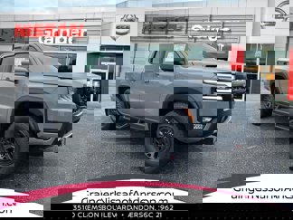 New 2025 Nissan Frontier PRO-4X image 1