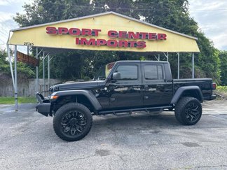 Used 2021 Jeep Gladiator Sport image 1