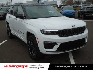 New 2025 Jeep Grand Cherokee Summit image 1