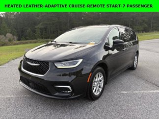 Certified 2023 Chrysler Pacifica Touring-L image 1