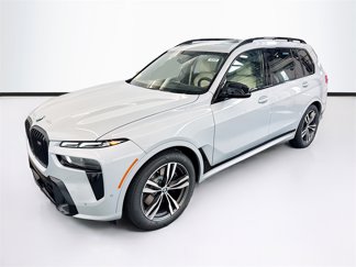 New 2026 BMW X7 M60i image 1