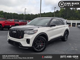 Used 2025 Ford Explorer ST image 1