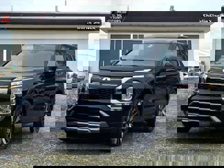 New 2025 Mitsubishi Outlander SE image 1
