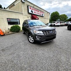 Used 2017 Ford Explorer XLT w/ Equipment Group 202A image 1