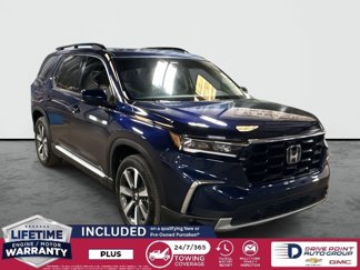 Used 2025 Honda Pilot Touring image 1